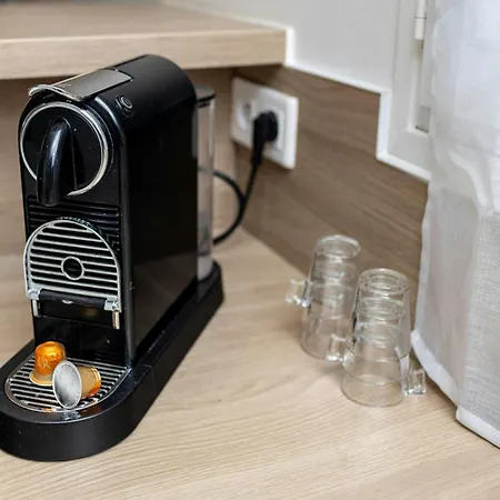 The Kings Haven With Garden *